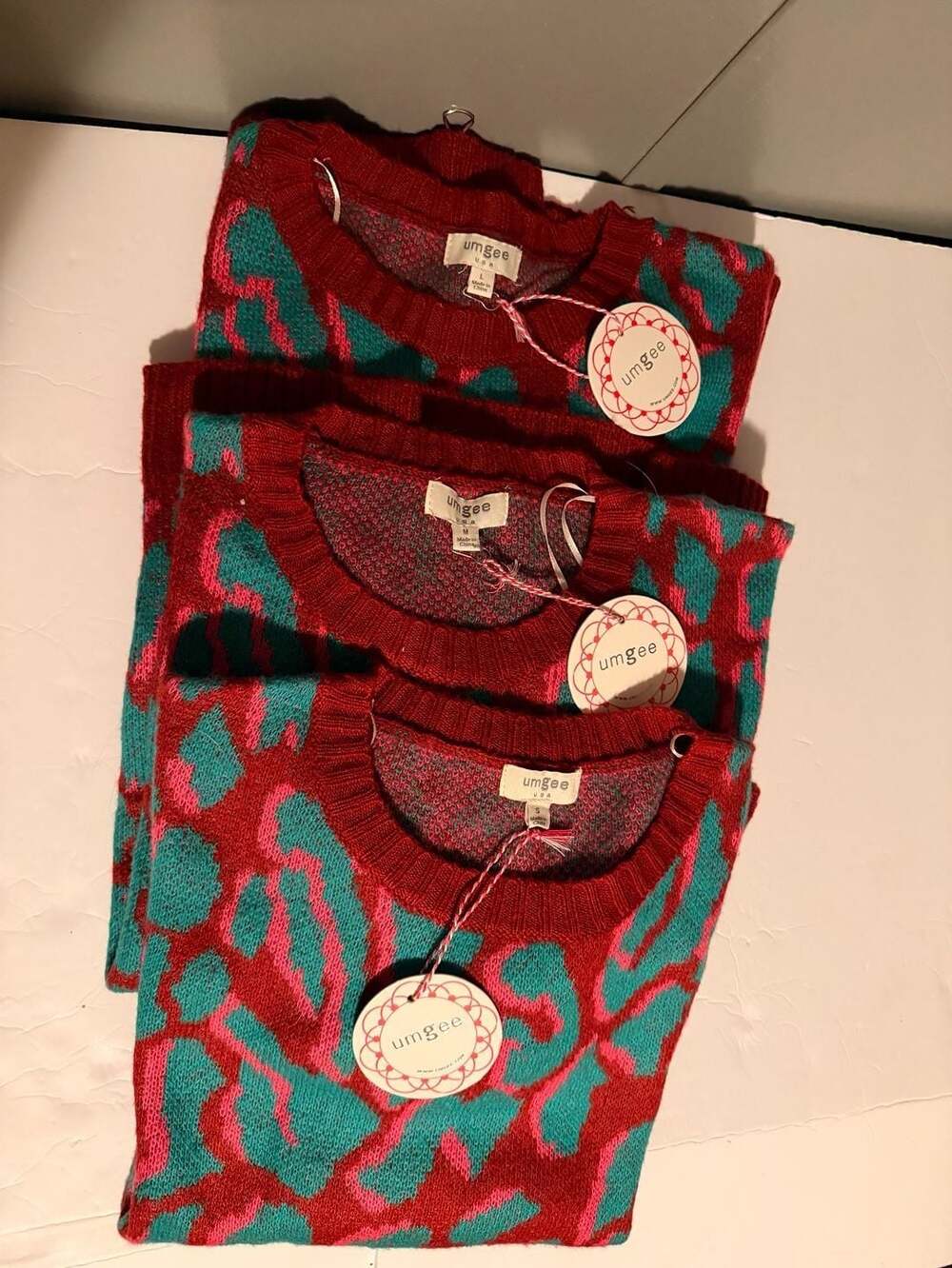 3 Bundle Umgee USA Abstract Print Crewneck Long Sleeve Sweater Size S, M, L